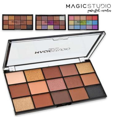 Magic studio 15 eyeshadows 1 palette colori  assortiti